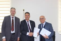 The ϲͶעapp and Hclinic Specialty Hospital Sign a Cooperation Agreement to Train Medical Students